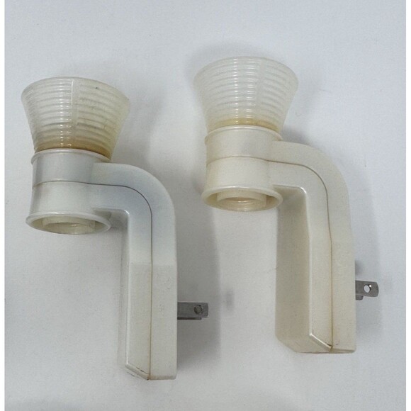 Bath & Body Works Wallflower Plug In Lot of 4 & Car Fragrance Holder - Picture 2 of 7